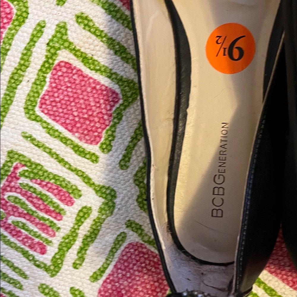 Bcbgeneration Black Pointed Flats - image 4